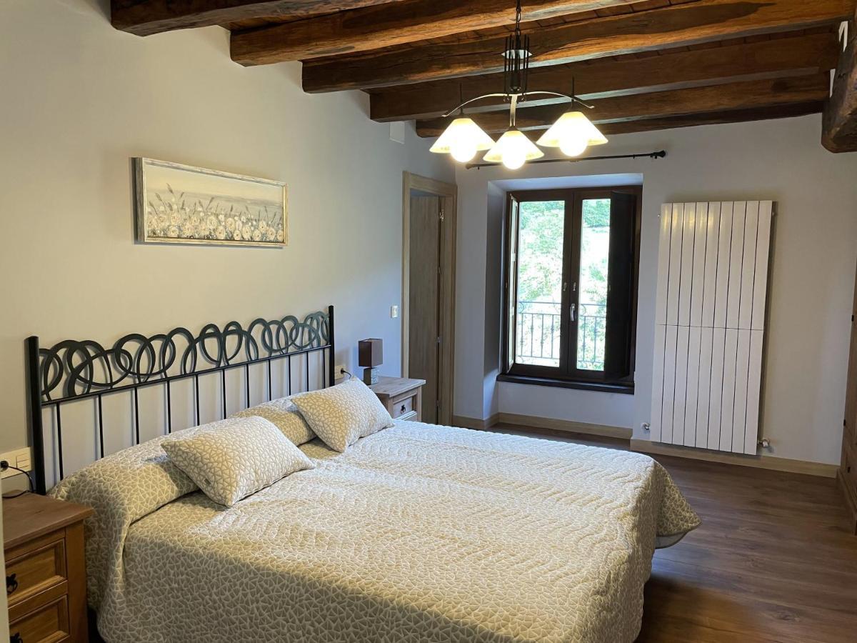 Casa Rural Juangoxenea Ihaben ภายนอก รูปภาพ